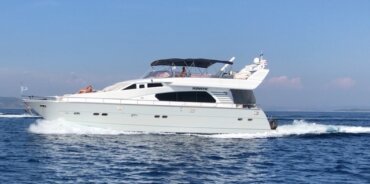 Motorboot Elegance 70 Flybridge