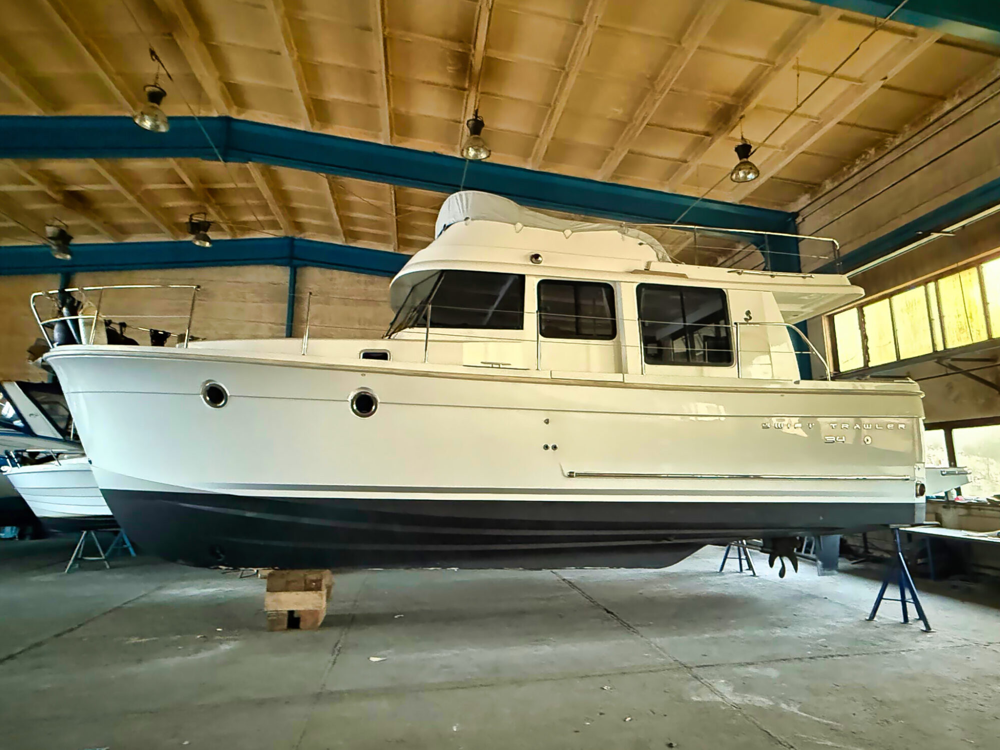 Motorboot Beneteau Swift Trawler 34 Flybridge