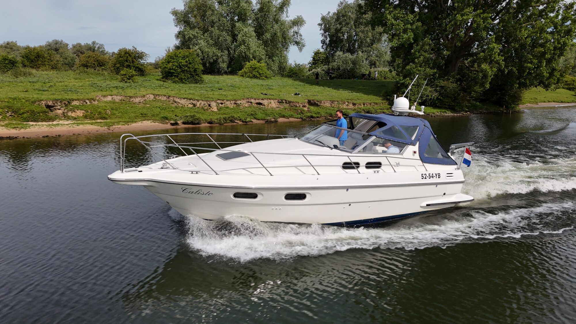 Motorboot Sealine 328 Sport Bridge
