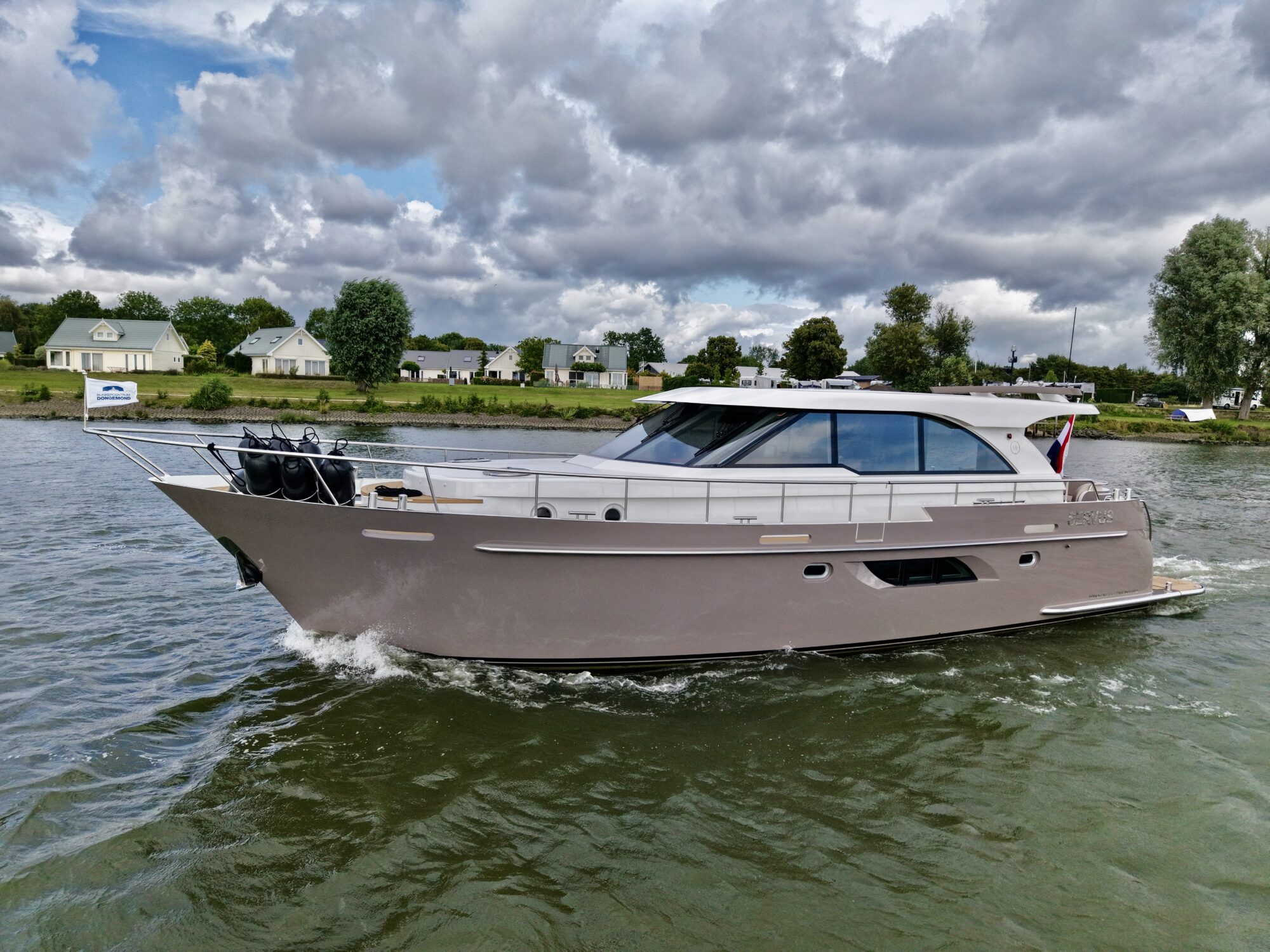 Motorboot Van den Hoven Executive 15.00 MK II