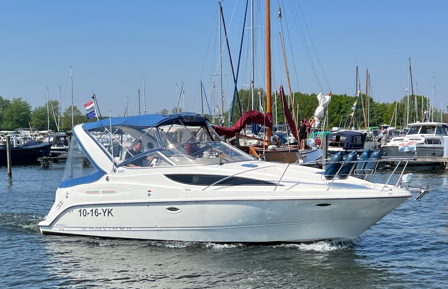 Motorboot Bayliner 285 Ciera Sunbridge