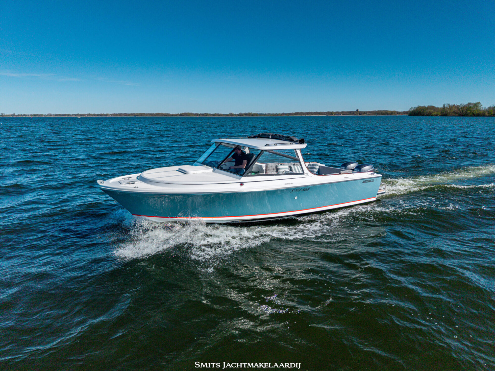 Motorboot Bertram 25