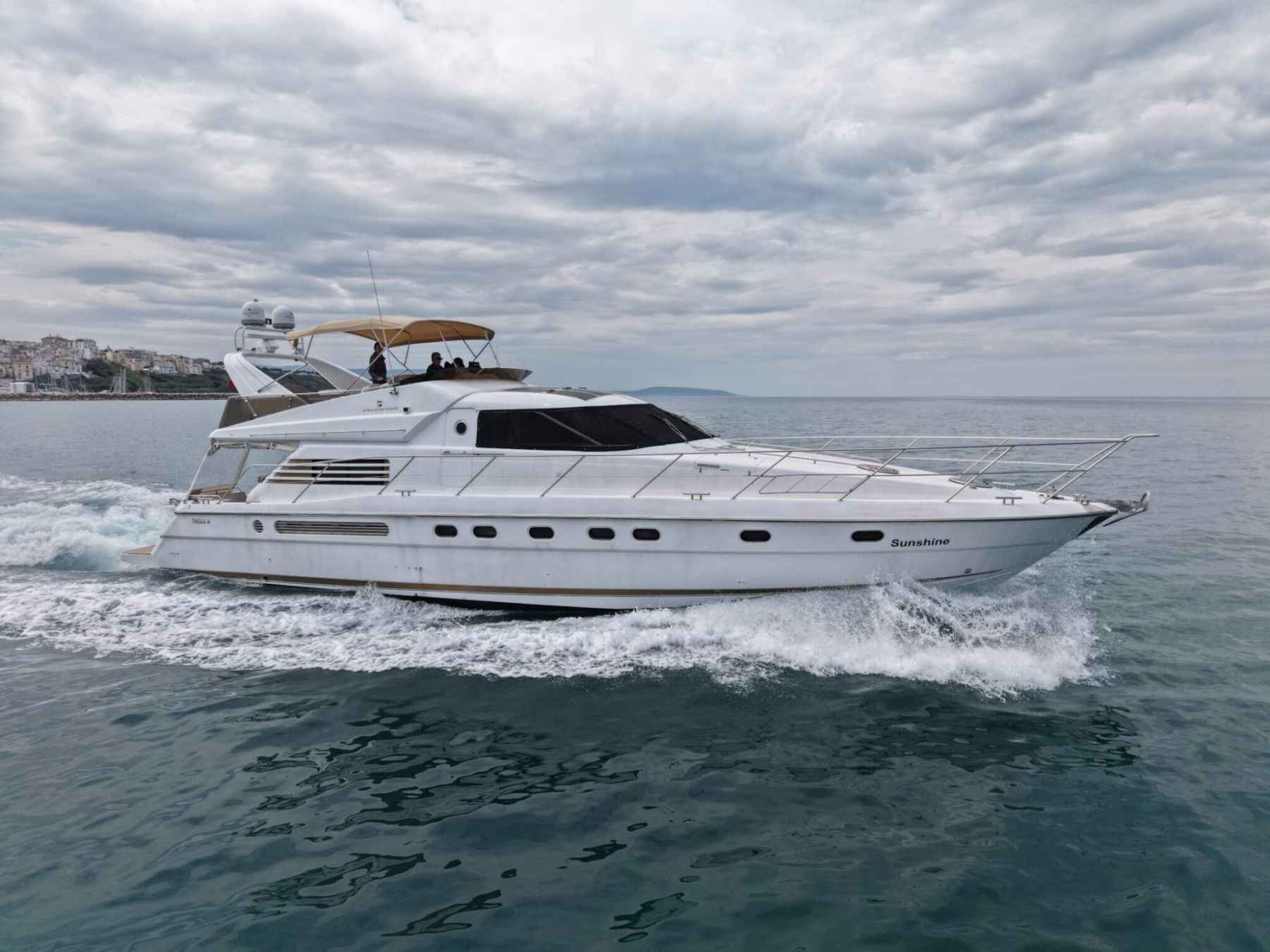 Motorboot Fairline Squadron 62/65