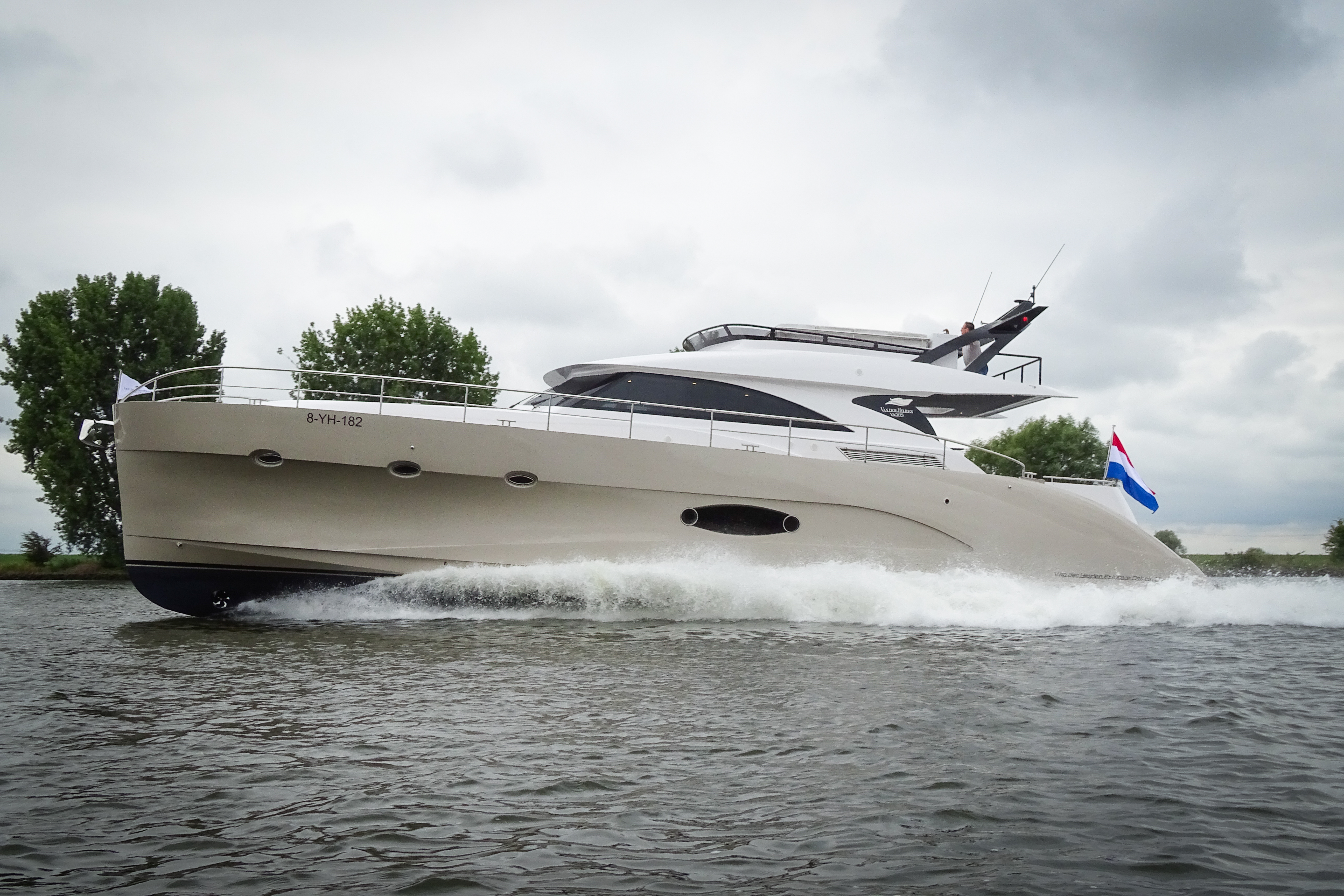 Motorboot Van der Heijden Yachts 2000 Exclusive Deluxe Sportbridge