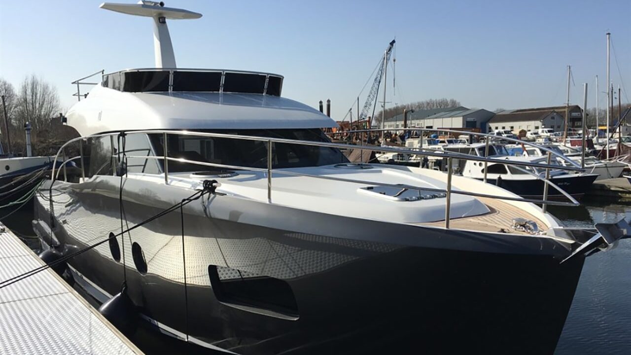 Motorboot Van der Heijden Yachts Hayden Flybridge