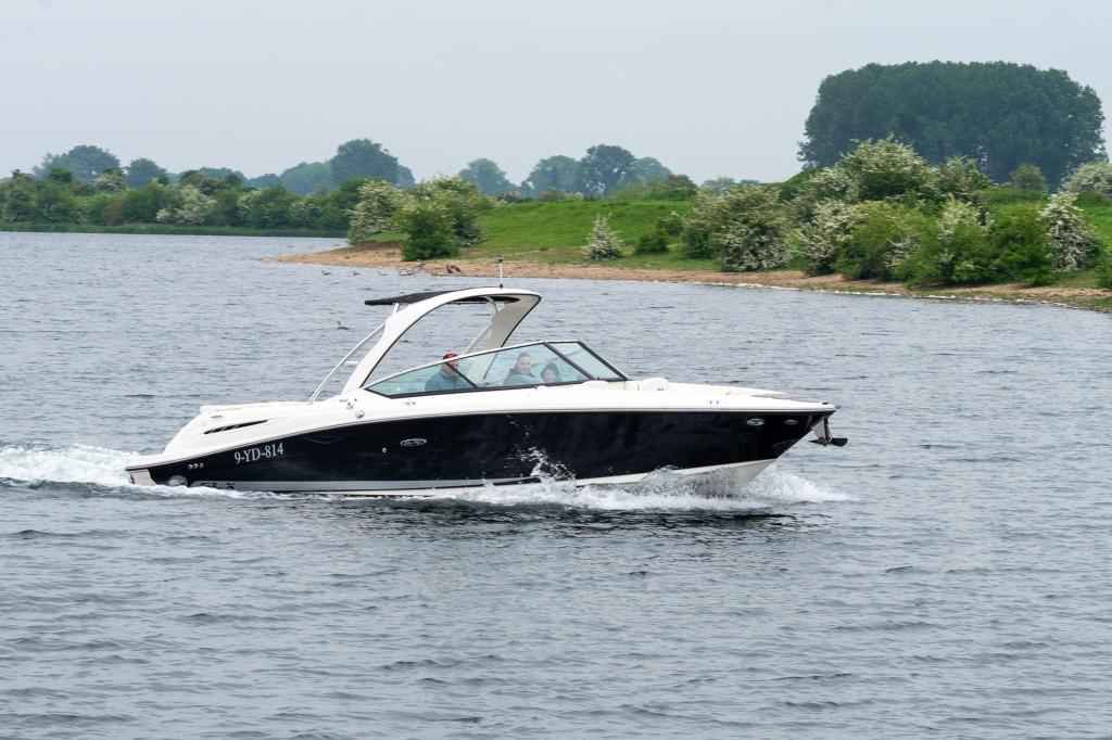 Motorboot Sea Ray 270 slx