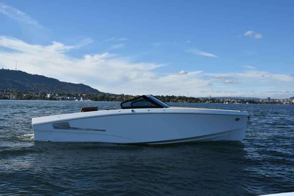Motorboot Ganz Boats Ovation 7X Cruiser