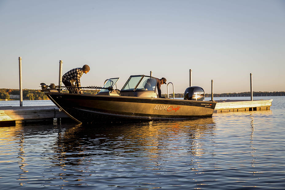 Motorboot AlumaCraft Voyageur 175 Sport Shadow Series