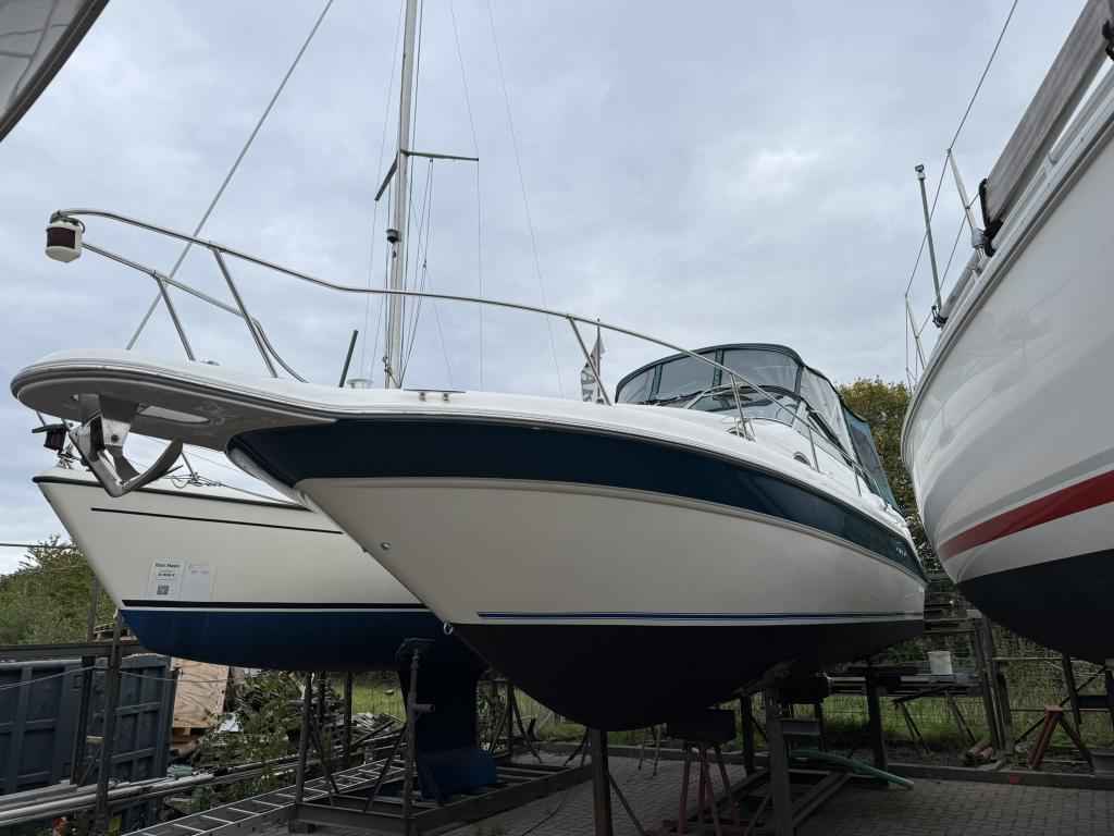 Motorboot Sea Ray 270 Sundancer