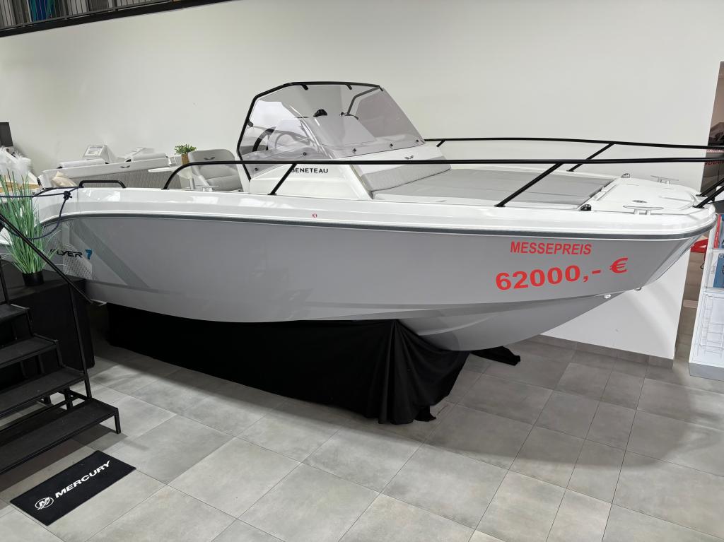Motorboot Beneteau Flyer 7 SUNdeck Pilot Edition