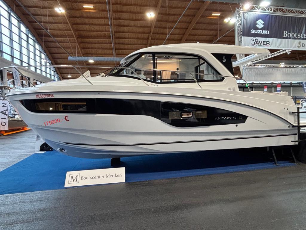Motorboot Beneteau Antares 9 V2 sofort Verfügbar