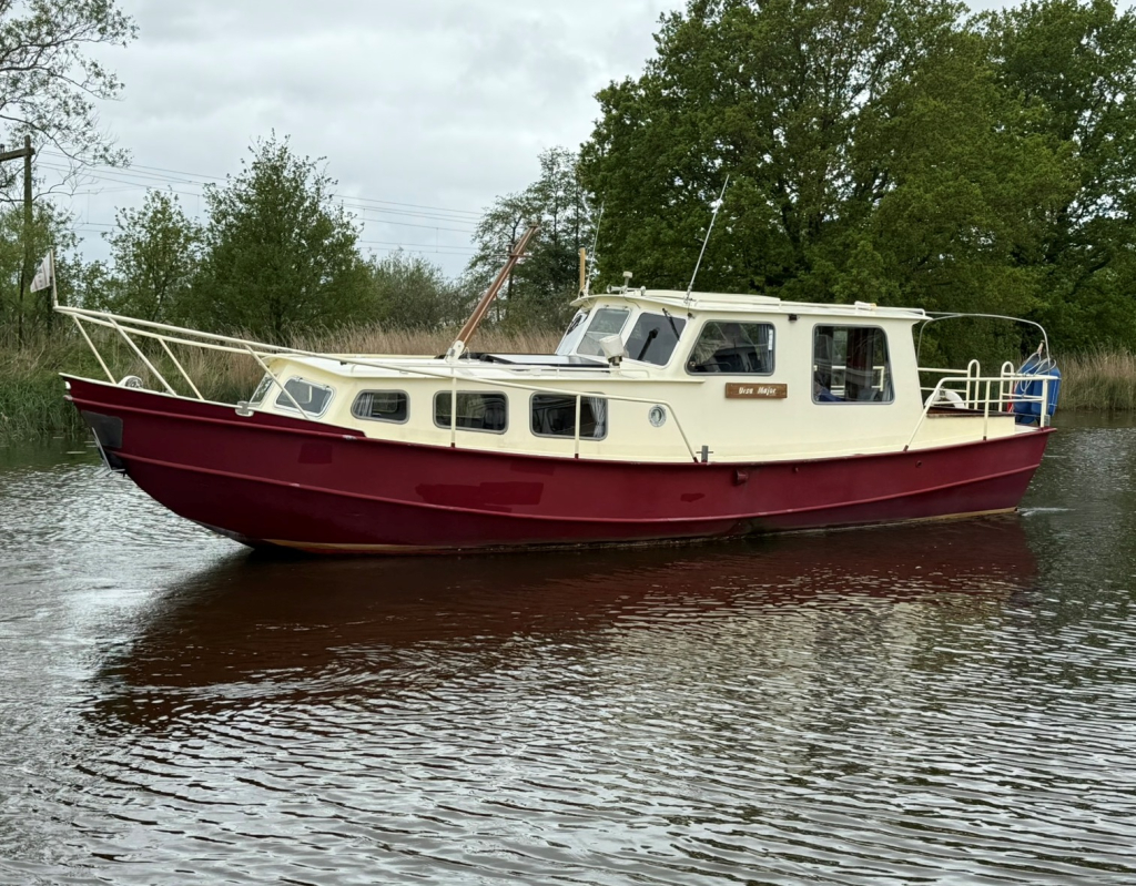Motorboot Heeresloot B.V. Maasland vlet 1060