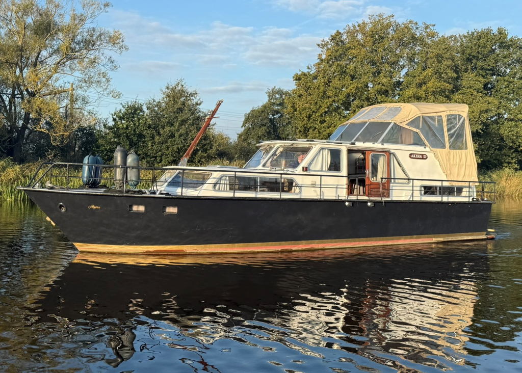 Motorboot Heeresloot B.V. Palma 1160