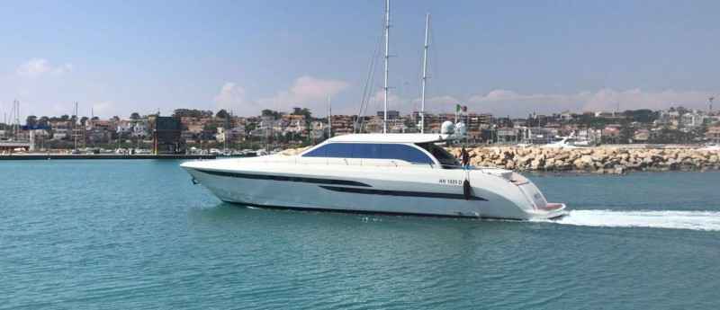 Motorboot Cantieri Navali Senigallia