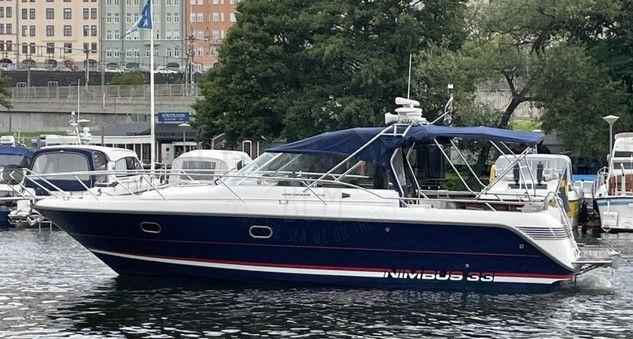 Motorboot Nimbus 33 Nova