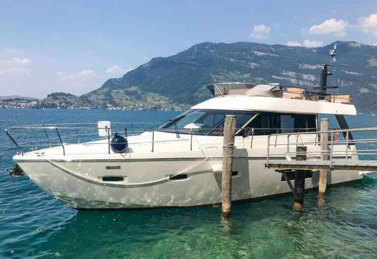Motorboot Sealine F 48