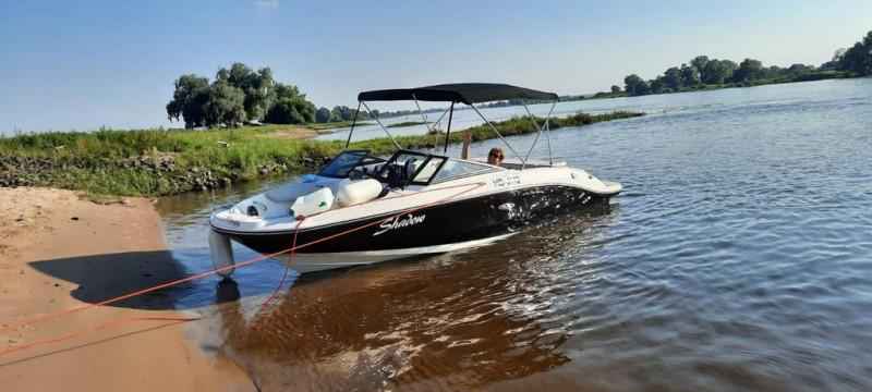Motorboot Sea Ray 210 SPXE Bowrider