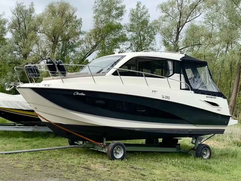 Motorboot Quicksilver Activ 905 Weekend