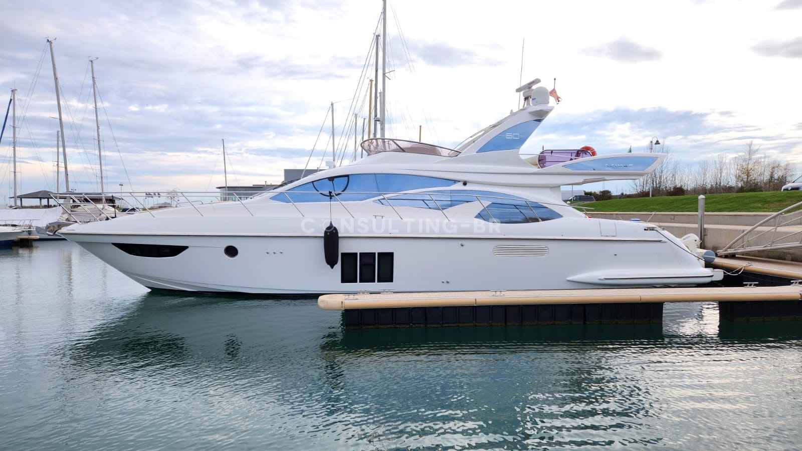 Motorboot Azimut 60 Fly
