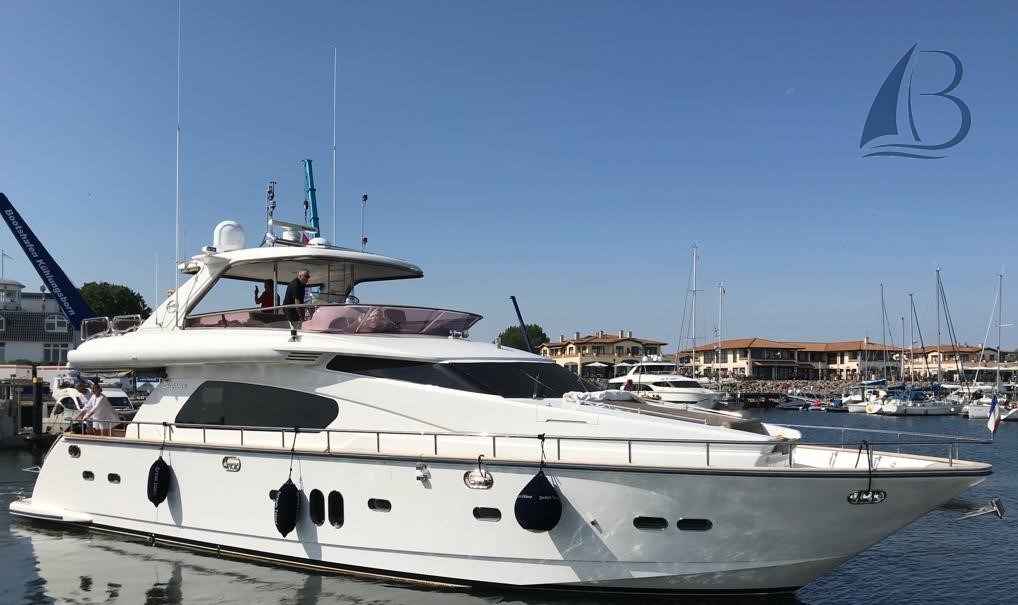 Motorboot Baltic Elegance 68