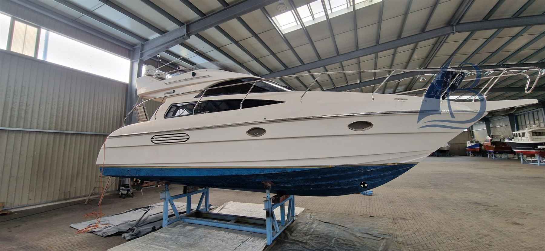 Motorboot Astondoa As 35
