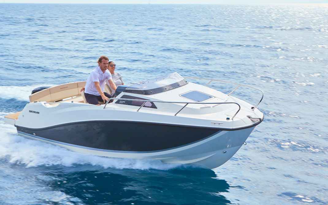 Motorboot Quicksilver Activ 555 Cabin