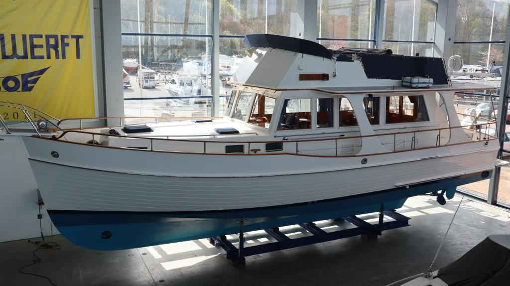 Motorboot Grand Banks 42 EUROPA