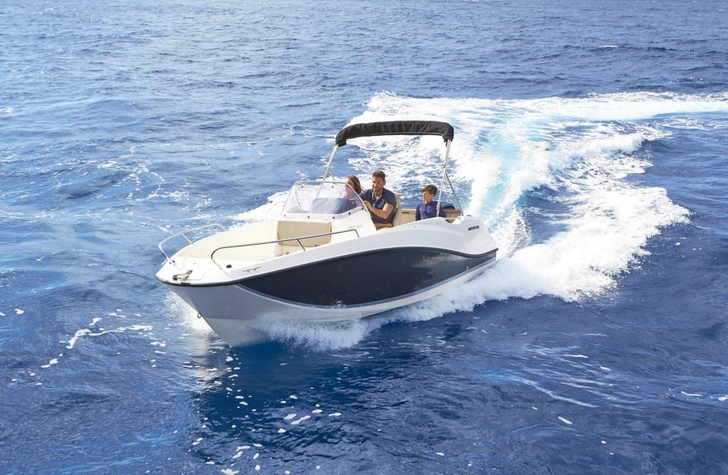 Motorboot Quicksilver Activ 555 Open