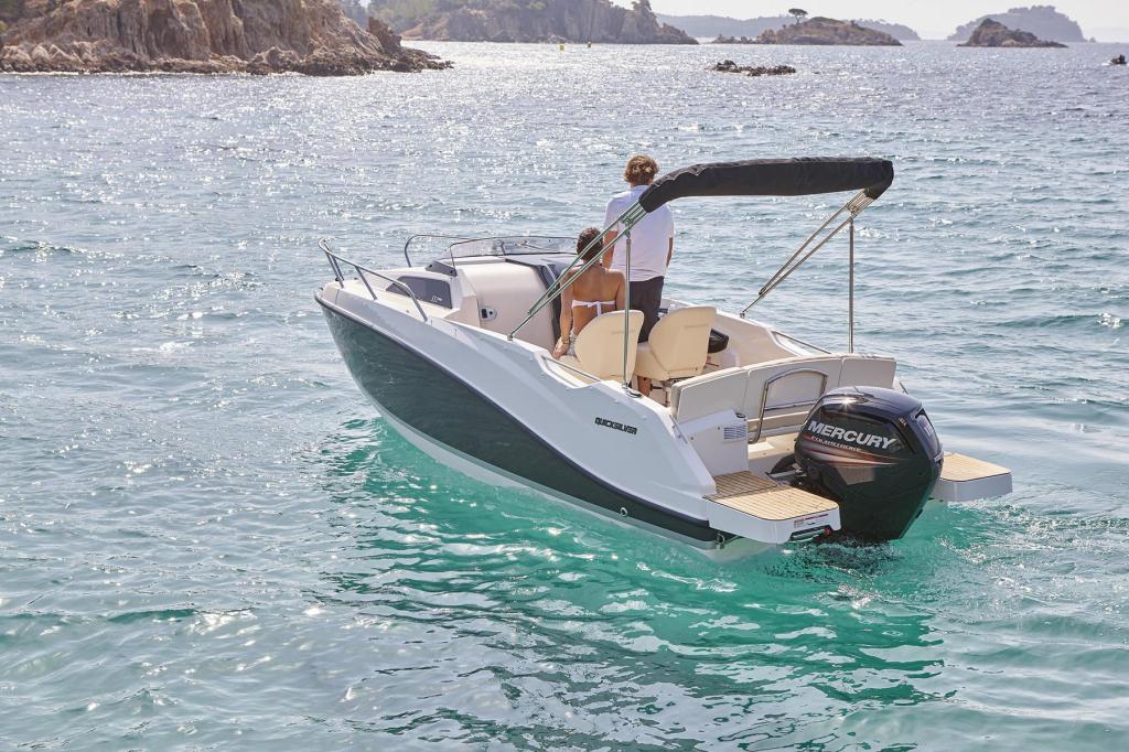 Motorboot Quicksilver Activ 555 Cabin