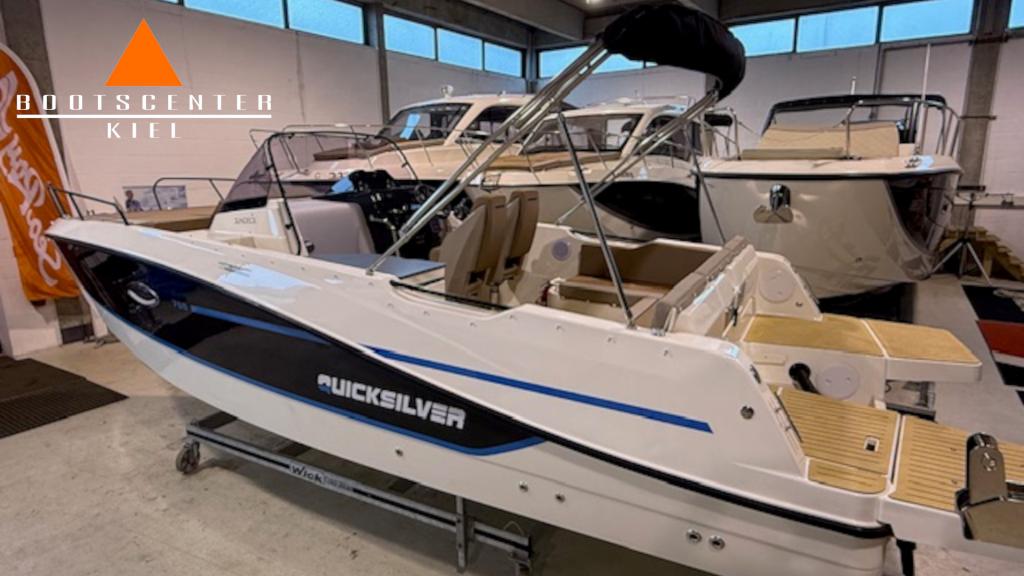 Motorboot Quicksilver Activ 755 Sundeck