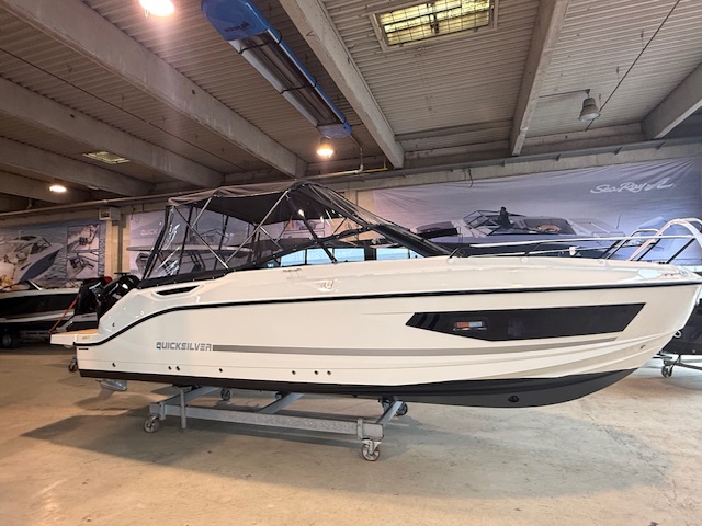 Motorboot Quicksilver Activ 755 Cruiser