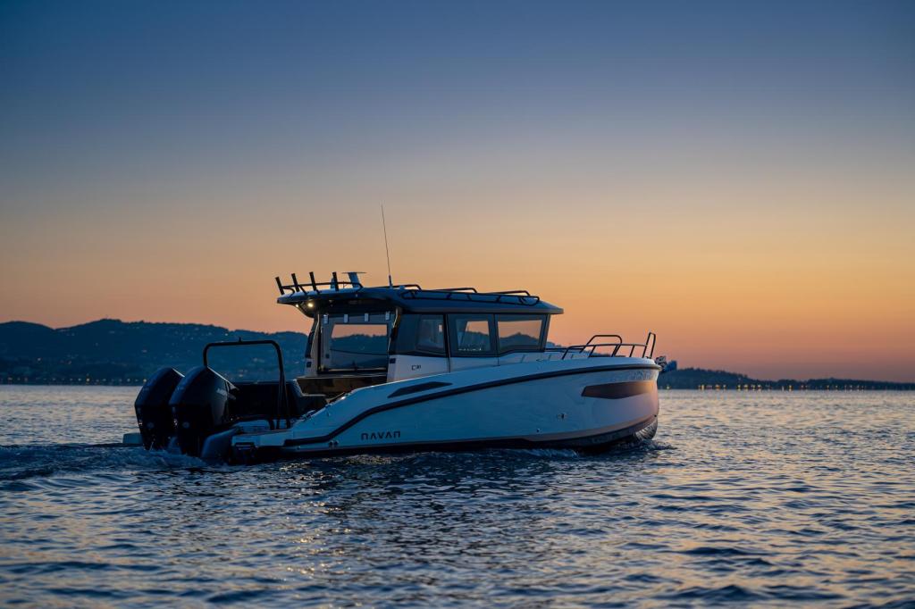 Motorboot Navan C30