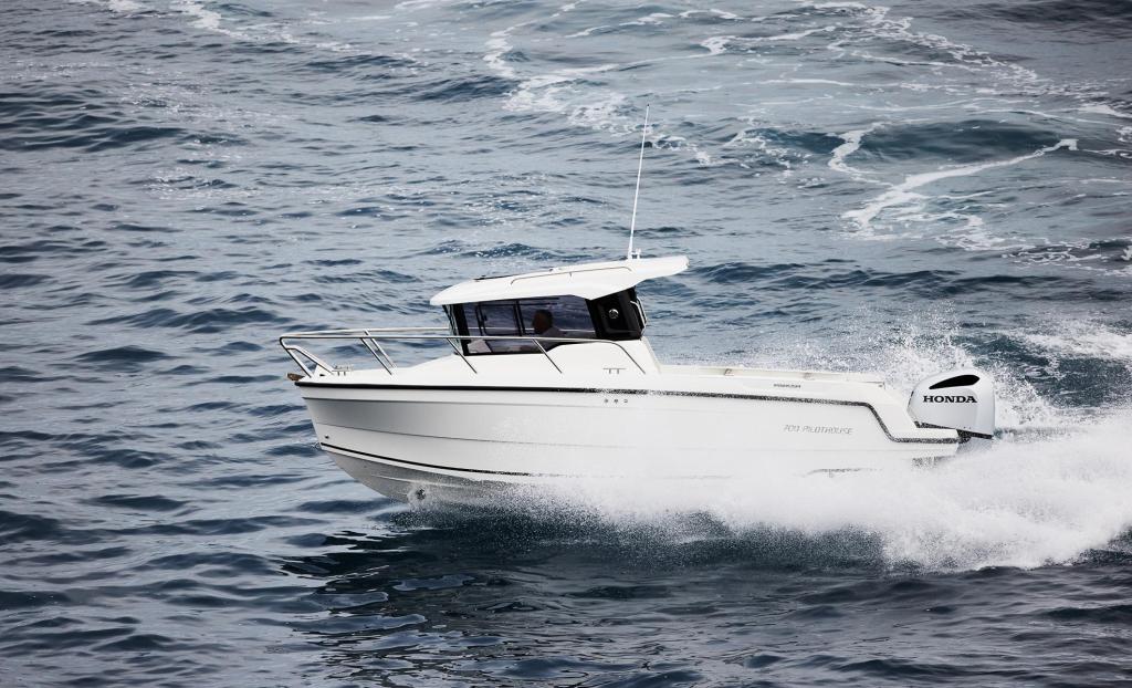 Motorboot Parker 700 Pilothouse
