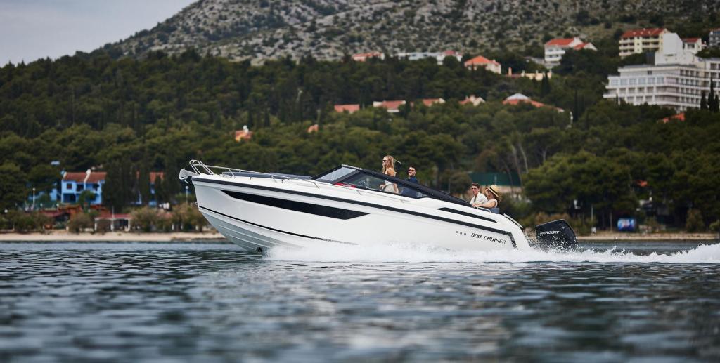 Motorboot Parker 800 Cruiser