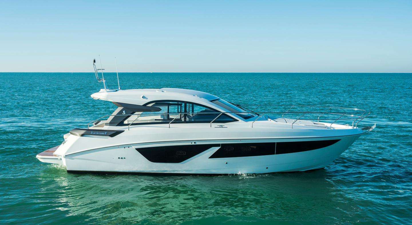 Motorboot Beneteau Gran Turismo 41
