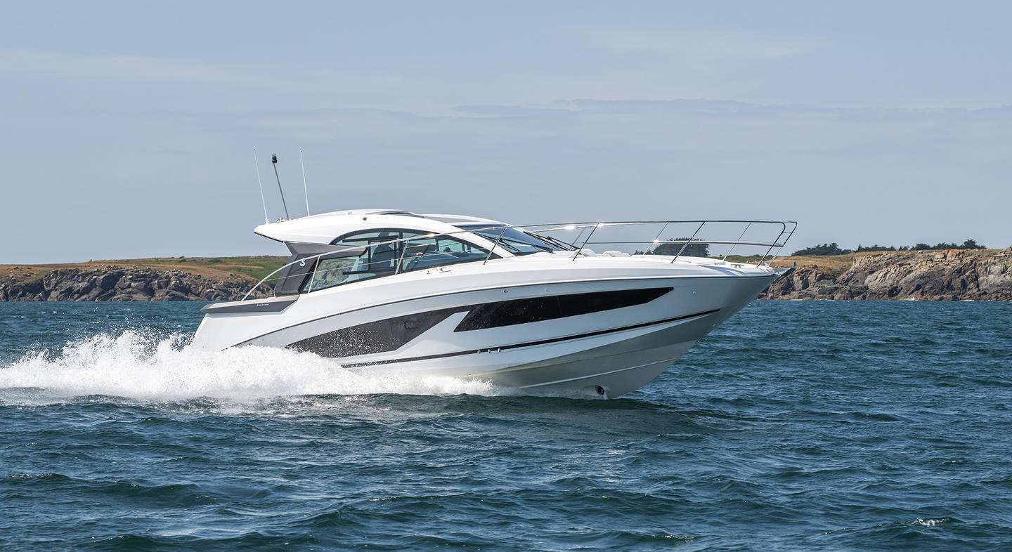 Motorboot Beneteau Gran Turismo 36