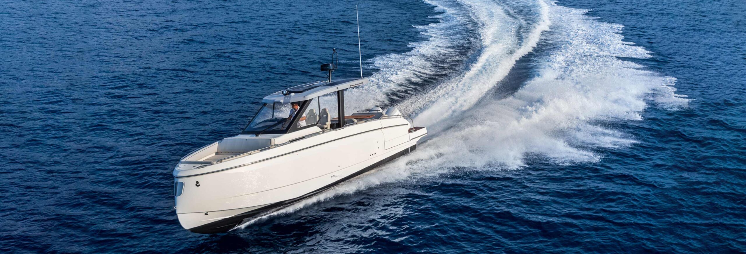 Motorboot Beneteau Gran Turismo 35