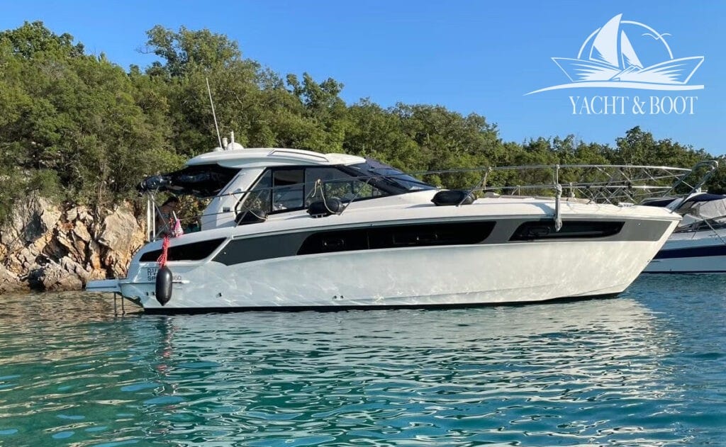 Motorboot Bavaria Sport 360 HT