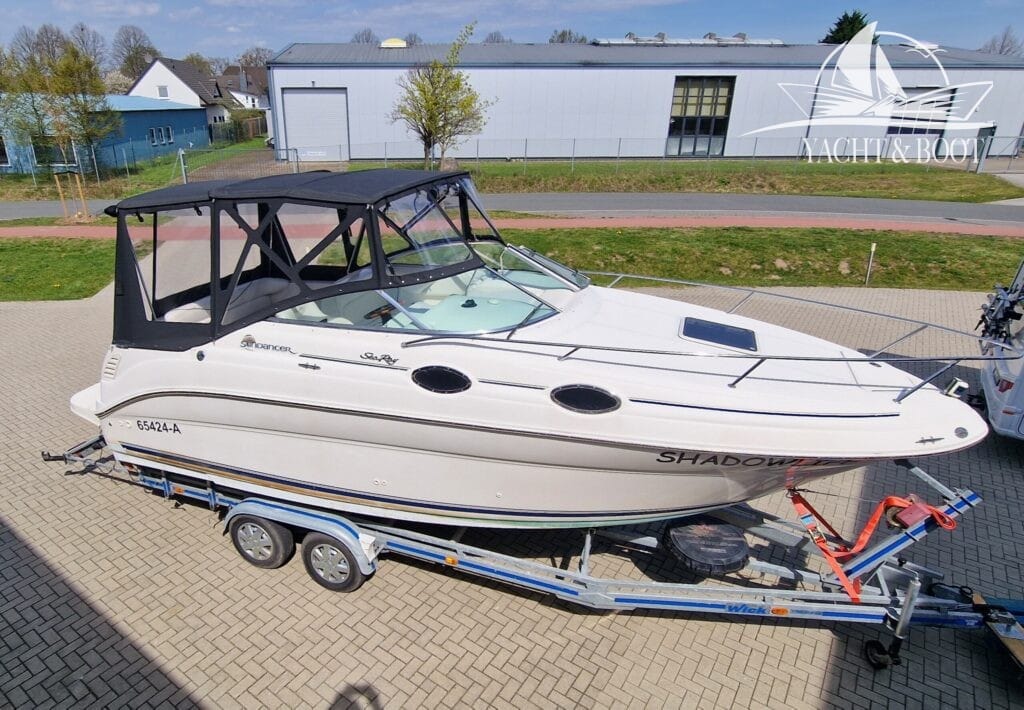 Motorboot Sea Ray 240 DA Sundancer
