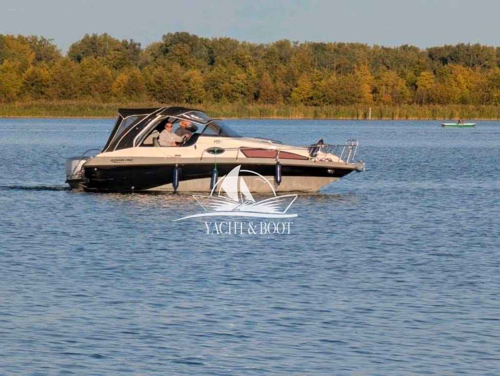 Motorboot Bayliner 690 Cabin