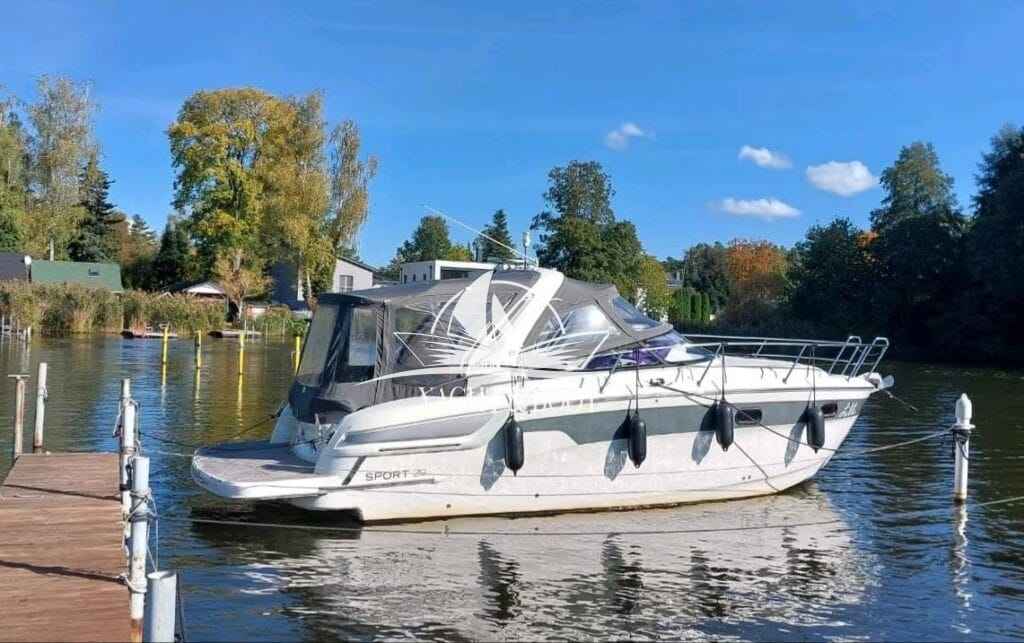 Motorboot Bavaria S 29